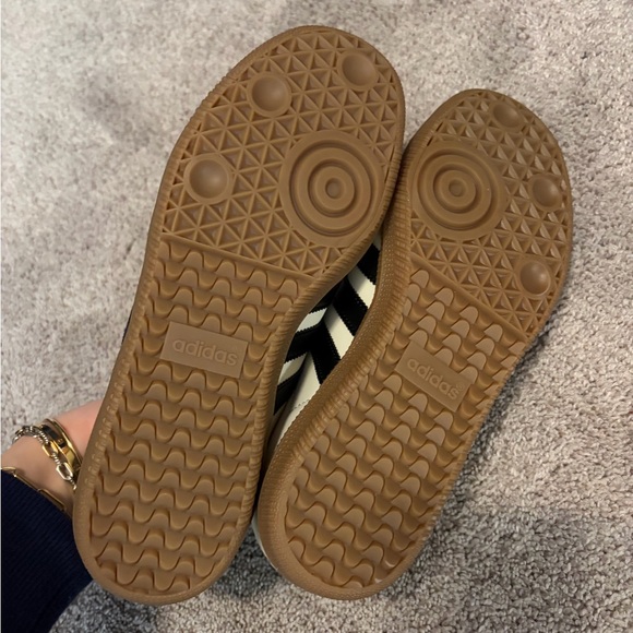 New Adidas Sambas - Picture 4 of 5